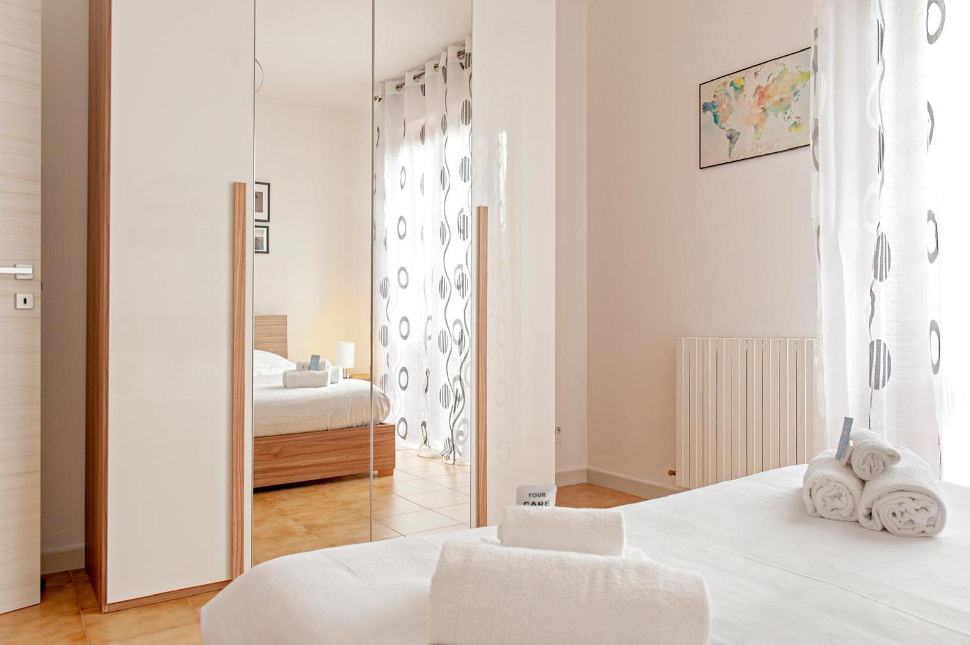 Homiday- Ospedale Aeroporto- Aria Condizionata E Parcheggio Gratuito Appartement *